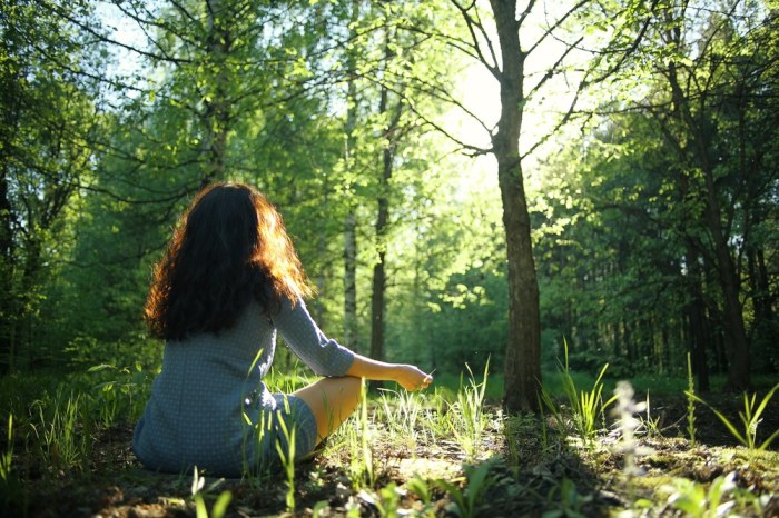 14 Ways Meditation Boosts Emotional Well-being